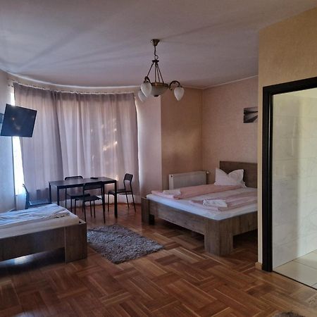 Bigcitty Rooms Cluj-Napoca Eksteriør bilde