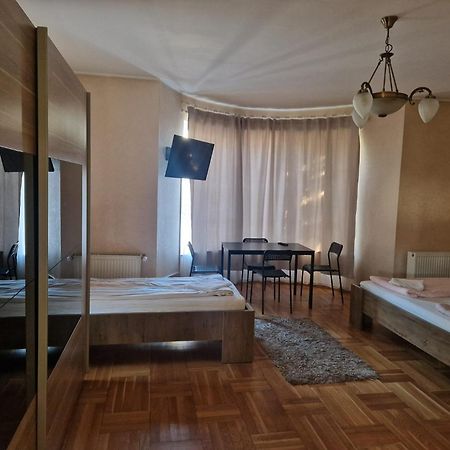 Bigcitty Rooms Cluj-Napoca Eksteriør bilde